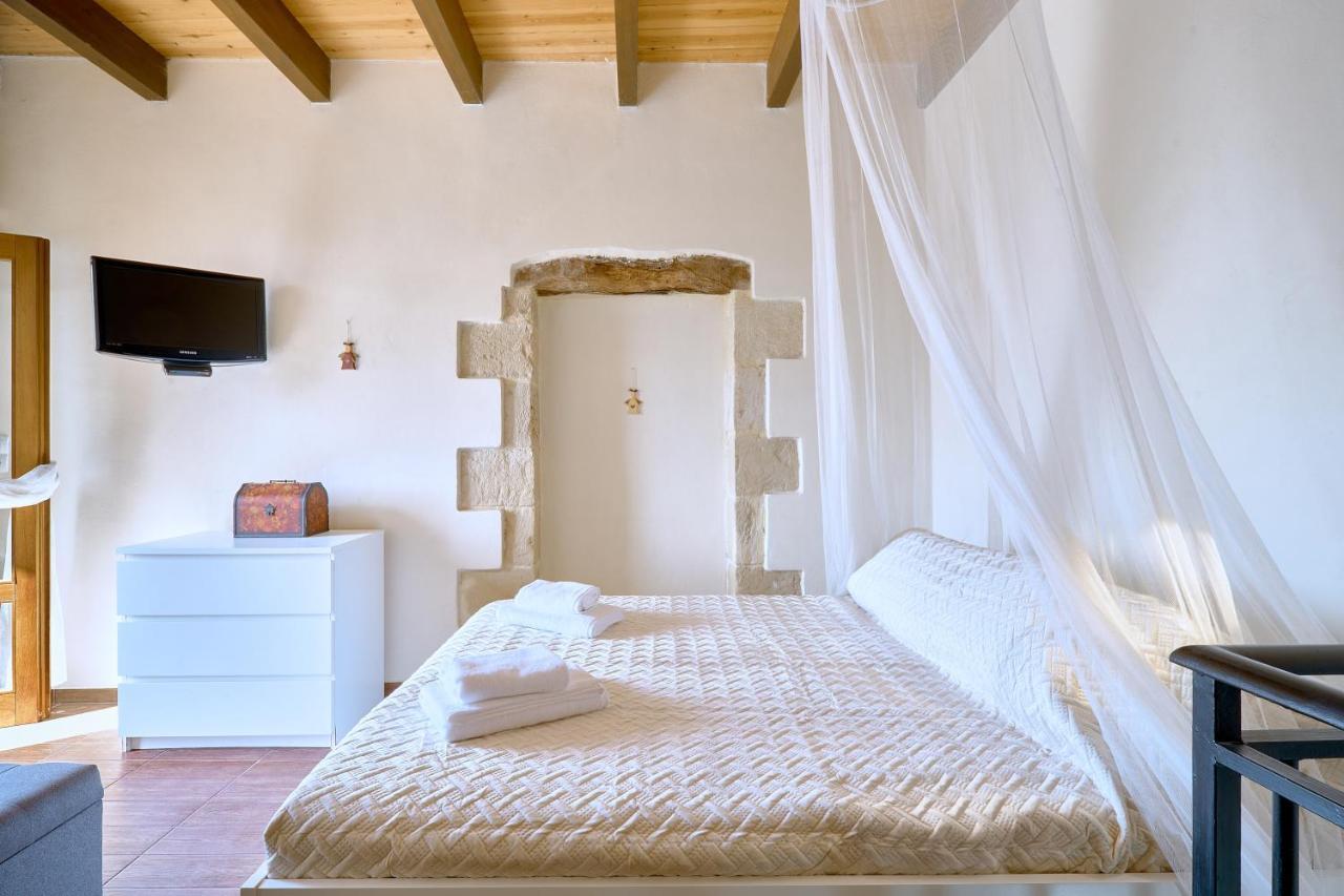 Vaggelis Little Stone House Villa Maredhiana Exterior photo